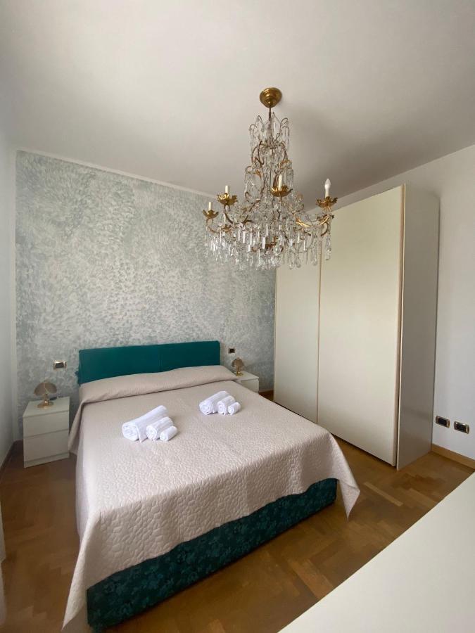 Prima Luce Hotell Peschiera del Garda Exteriör bild